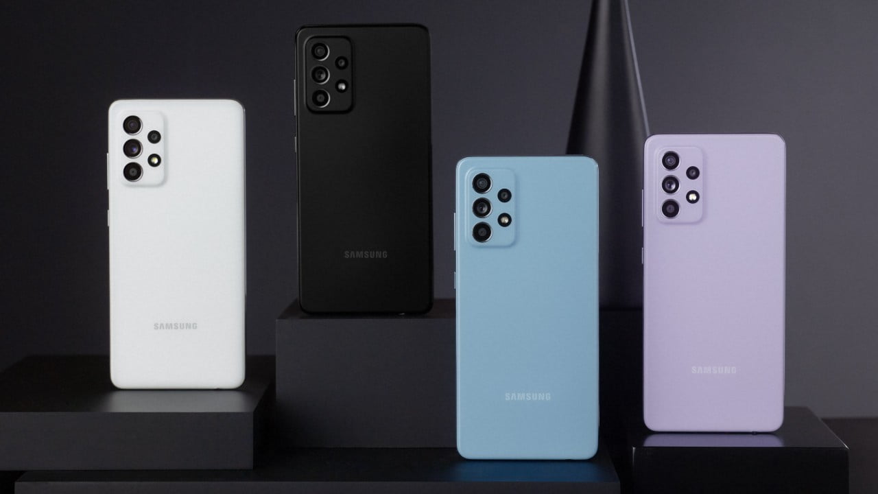 The Samsung Galaxy A52 5G.