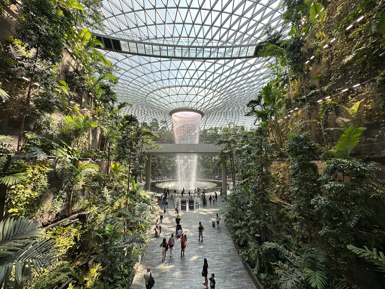Ultrawide angle perspective of the HSBC Rain Vortex. (Resized, so details lost)